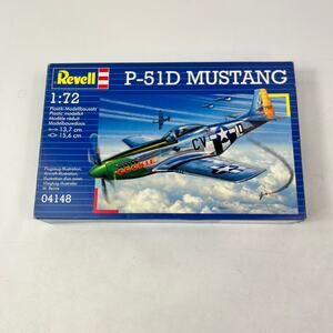 Revell P-51D Mustang 1/72 Scale Model Kit WWII Aircraft 04148 Open Box USAF